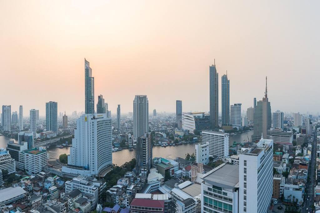 Central Bangkok, 5 Stars River View & Characteristic Decor Екстериор снимка