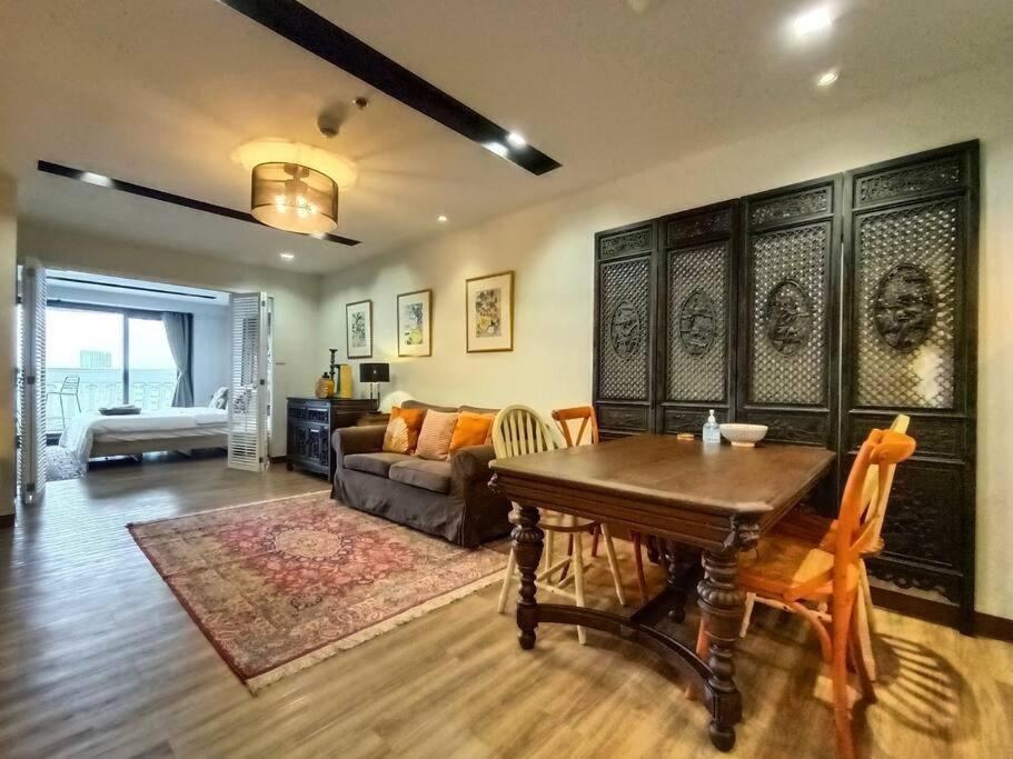 Central Bangkok, 5 Stars River View & Characteristic Decor Екстериор снимка
